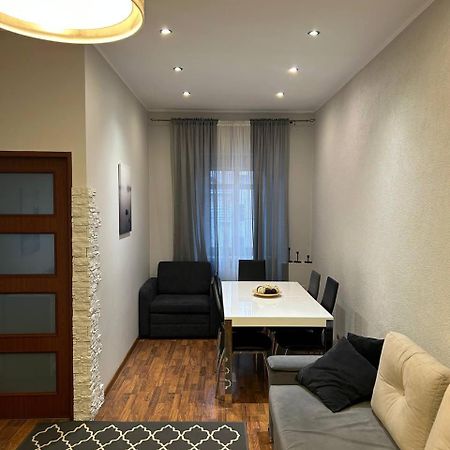 Big Apart - Rynek 8 - Nice View - 3 Rooms - 9 People Wroclaw Ngoại thất bức ảnh
