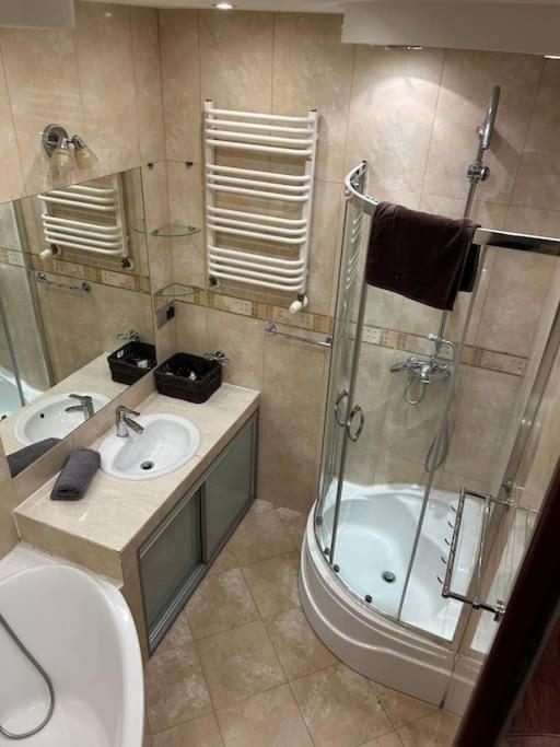 Big Apart - Rynek 8 - Nice View - 3 Rooms - 9 People Wroclaw Ngoại thất bức ảnh